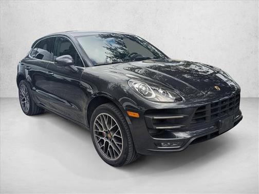 2017 Porsche Macan Turbo