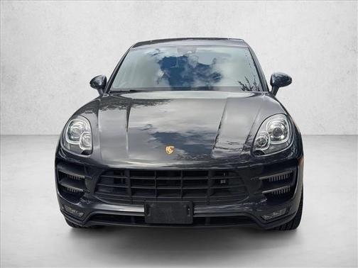 2017 Porsche Macan Turbo