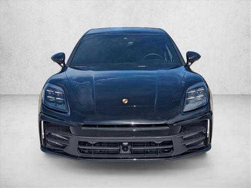 2024 Porsche Panamera 4