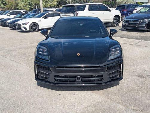 2024 Porsche Panamera 4
