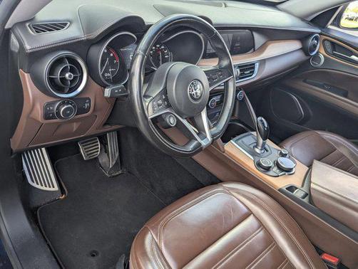 2018 Alfa Romeo Stelvio Ti Lusso
