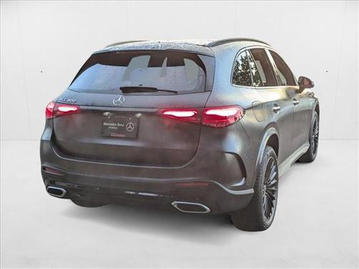2026 Mercedes-Benz GLC 300 Base