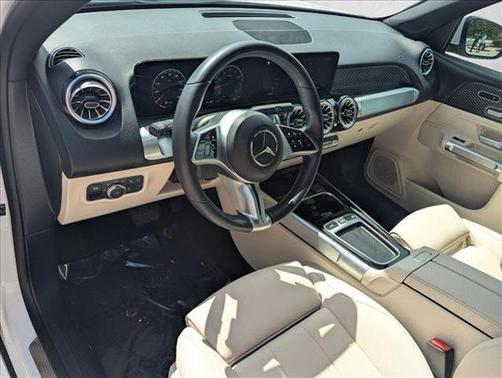 2025 Mercedes-Benz GLB 250 Base