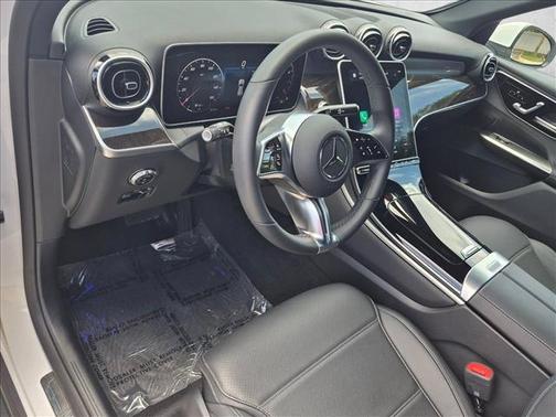 Polar White 2026 Mercedes-Benz GLC 300 Base