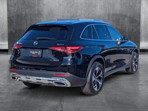 2025 Mercedes-Benz GLC 350e Base