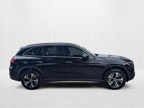 2025 Mercedes-Benz GLC 350e Base