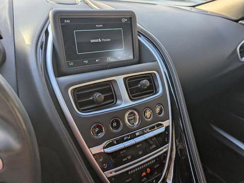 2020 Aston Martin DB11 Volante