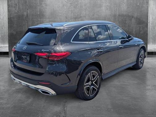 2025 Mercedes-Benz GLC 350e Base