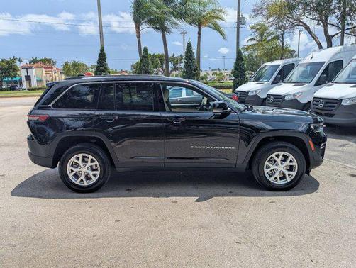 2023 Jeep Grand Cherokee Limited X