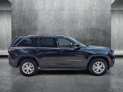 2023 Jeep Grand Cherokee Limited X