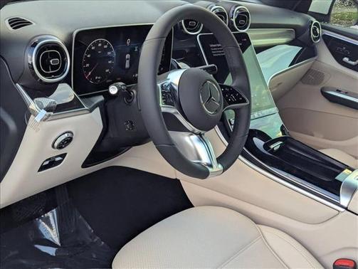 Polar White 2026 Mercedes-Benz GLC 300 Base