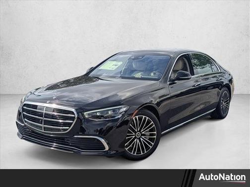 Obsidian Black Metallic 2026 Mercedes-Benz S-Class S 580e 4MATIC