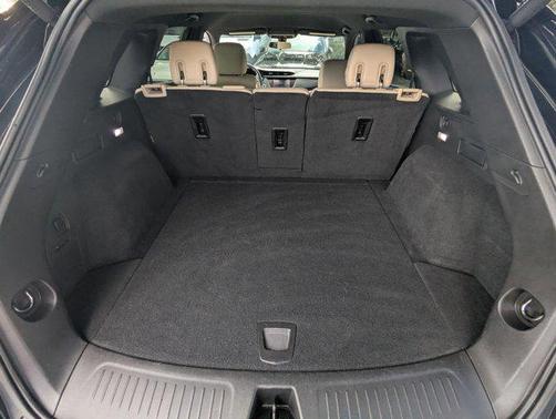 2017 Cadillac XT5 Base