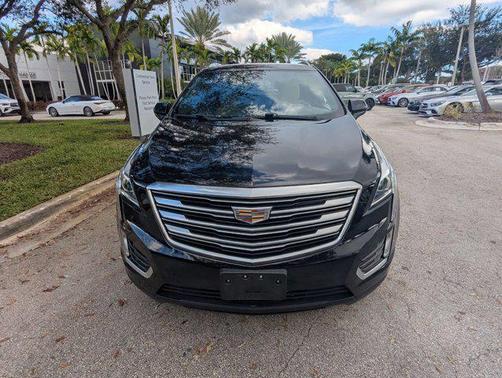 2017 Cadillac XT5 Base