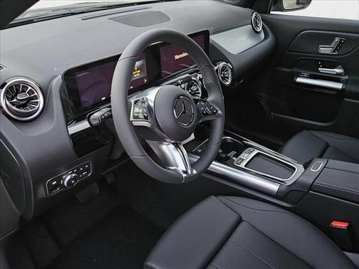 2025 Mercedes-Benz GLA 250 Base