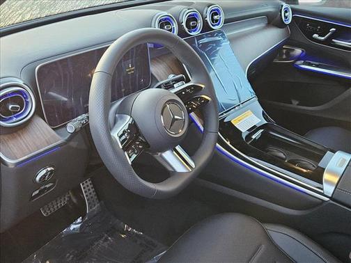 2025 Mercedes-Benz GLC 300 Base