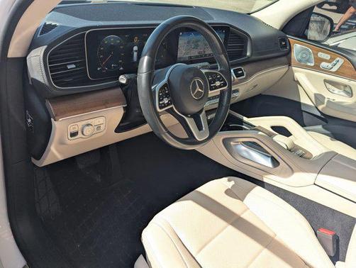 2021 Mercedes-Benz GLS 450 4MATIC