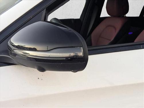 2022 Mercedes-Benz GLC 300 Base