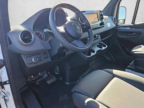 2026 Mercedes-Benz Sprinter 2500 Standard Roof