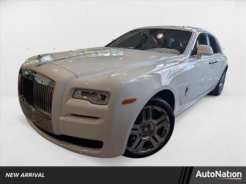 2017 Rolls-Royce Ghost Sedan