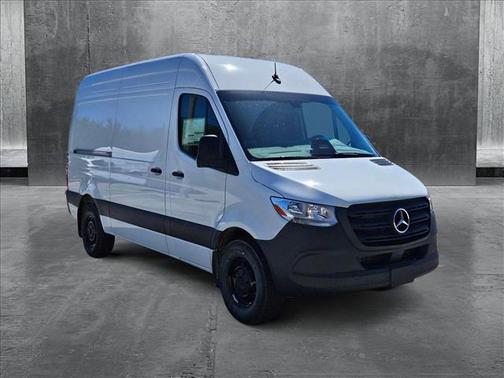 2025 Mercedes-Benz Sprinter 2500 Standard Roof
