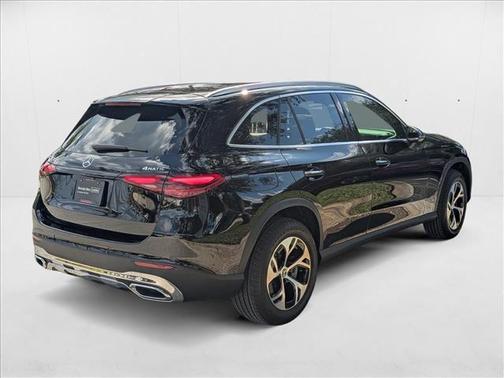 2025 Mercedes-Benz GLC 350e Base
