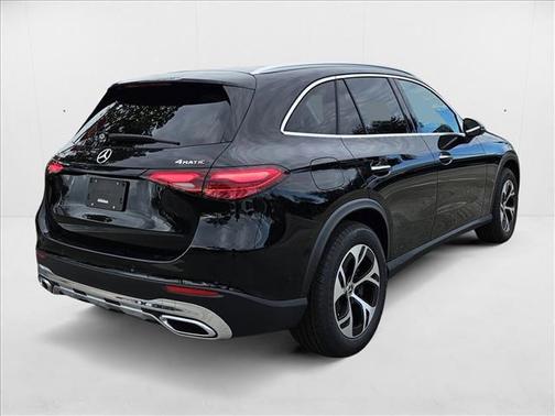 2025 Mercedes-Benz GLC 350e Base