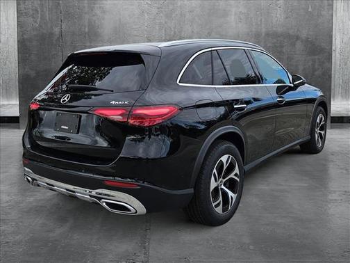 2025 Mercedes-Benz GLC 350e Base