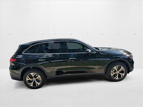 2025 Mercedes-Benz GLC 350e Base