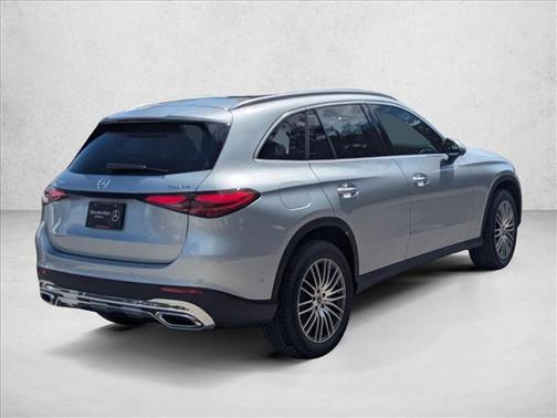 2026 Mercedes-Benz GLC 300 4MATIC