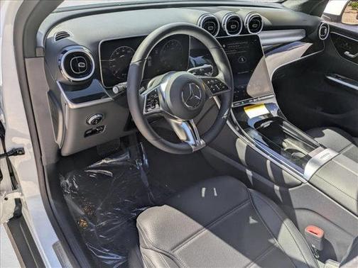 2026 Mercedes-Benz GLC 300 Base