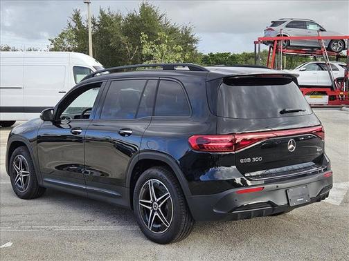 2024 Mercedes-Benz EQB 300 4MATIC