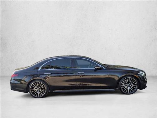 2022 Mercedes-Benz S-Class 4MATIC