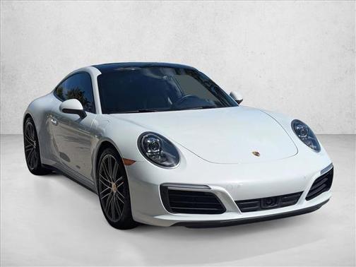 Carrara White Metallic 2018 Porsche 911 Carrera 4S