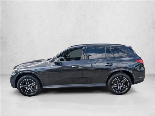 2026 Mercedes-Benz GLC 300 4MATIC