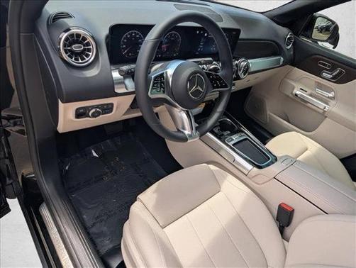 Night Black 2026 Mercedes-Benz GLB 250 Base