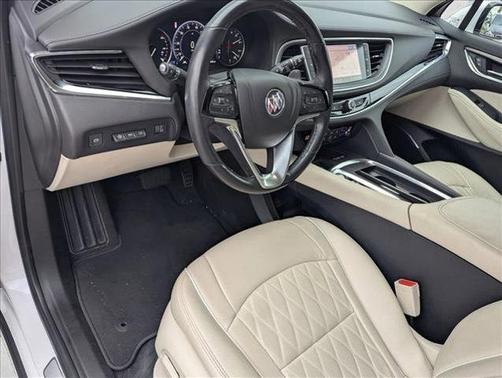 2022 Buick Enclave AWD Avenir