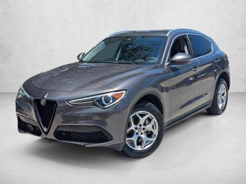 Vesuvio Gray Metallic 2019 Alfa Romeo Stelvio Base