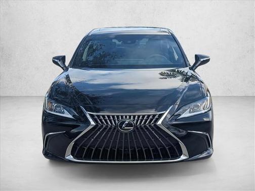 2023 Lexus ES 250 Base