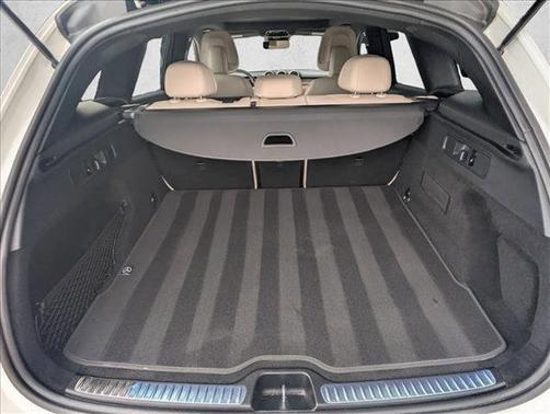 Polar White 2023 Mercedes-Benz GLC 300 4MATIC