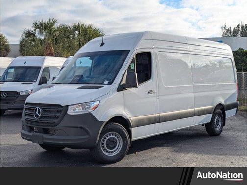 2025 Mercedes-Benz Sprinter 2500 High Roof