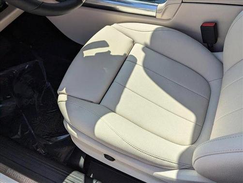 2025 Mercedes-Benz GLA 250 Base
