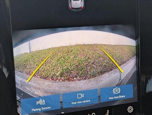 2023 Volvo XC40 B5 Plus Dark Theme