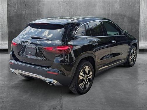 2025 Mercedes-Benz GLA 250 Base