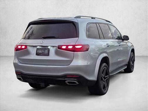 2026 Mercedes-Benz GLS 450 4MATIC