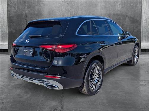 2025 Mercedes-Benz GLC 300 Base