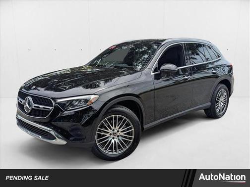 2025 Mercedes-Benz GLC 300 Base
