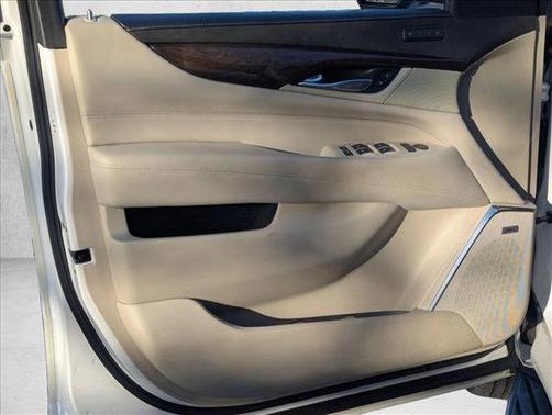 2018 Cadillac Escalade Base