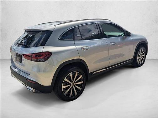 2022 Mercedes-Benz GLA 250 Base