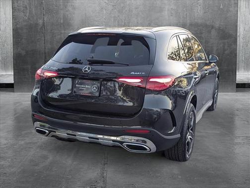 2025 Mercedes-Benz GLC 350e Base